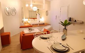The Luxury White Suite
