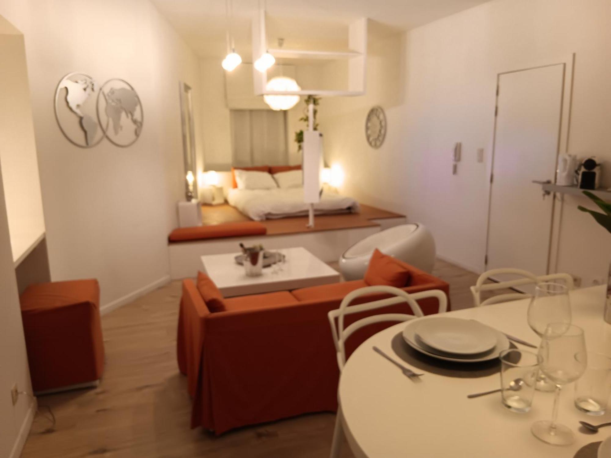 The Luxury White Suite Charleroi Extérieur photo